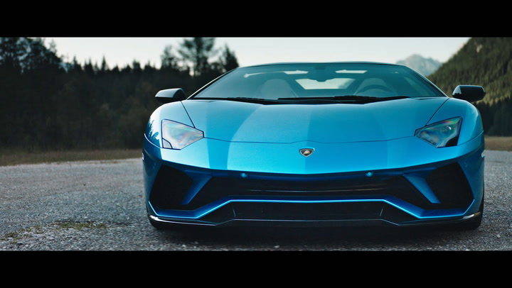 Lamborghini Aventador Technical Specifications Pictures Videos