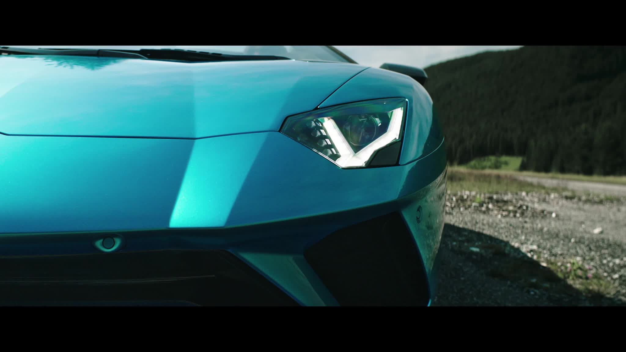 ランボルギーニ Aventador S Roadster Lamborghini Com